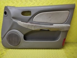 Hyundai sonata оббивка двері праві перед фото №1