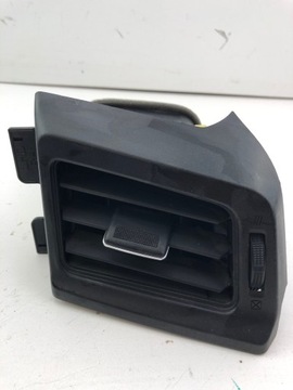 Toyota rav 4 решітка повітропровід 55670-42110 фото №1