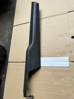 11 mercedes w212 защита багажника левая 2128490503 фото №1