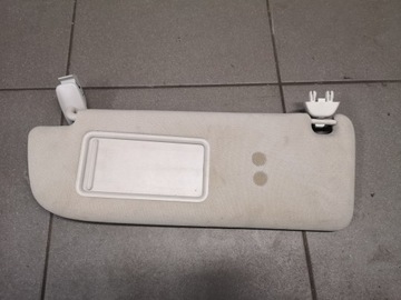 Захист сонцезахисна ліва audi a6 c6 4f0857551 фото №1