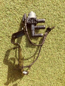 Ford kuga mk3 2,5 2019 гибрид насос циркуляции воды фото №1