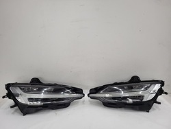 Лампа перед ліва права volvo v60 s60 повний led фото №1