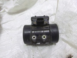 Расходомер mazda 323f 1.8 e5t52071 фото №1