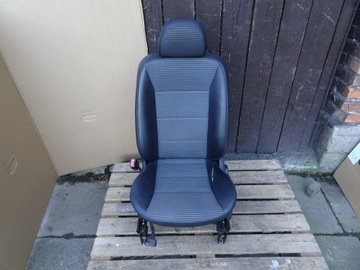 Mercedes b-klasa w245 сиденье левый pół кожа фото №1