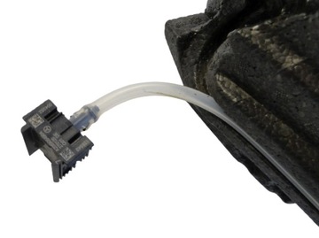 Mercedes c 205 c/a рестайлінг датчик захисту пішоходів фото №1