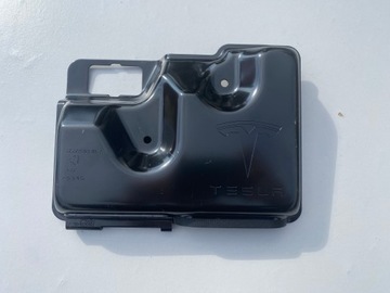 1569303-00-a tesla 3 основание модуля новая фото №1