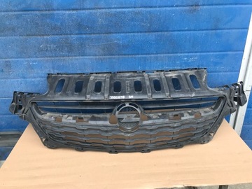 Решётка радиатора opel corsa e 39003576 фото №1