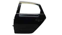 Двері лівий зад audi a4 b9 sedan фото №1