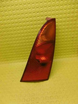 Ford focus mk1 лампа правые зад фото №1