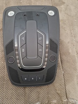 Audi a4 b9 8w лампа стеля фото №1