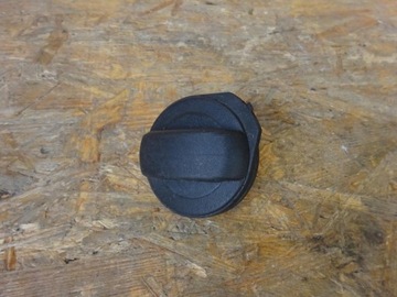 Audi s5 a5 8t 4.2 fsi крышка заливка топлива 3c0201553e фото №1