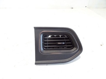 Renault master iv решётка воздуховод левая 682608914r фото №1