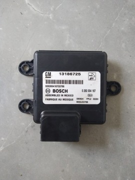 Модуль pdc opel corsa d 13186725 фото №1