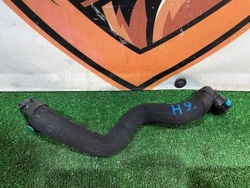 Труба шланг води jaguar f-pace x761 m8a2-8d262-ab фото №1