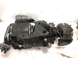 Touareg 7l обігрівач 7l0820005cj європа комплектна фото №1