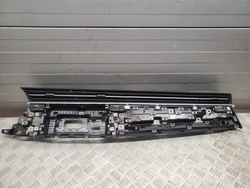 Audi q8 4m8820902d з спереду ґрати повітропровід фото №1