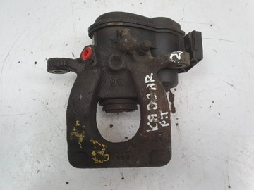 Renault kadjar задний суппорт тормозной правый зад пассажира фото №1