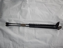 Амортизатор амортизатор кришки зад лівий/ праві kia cerato 04-10 фото №1