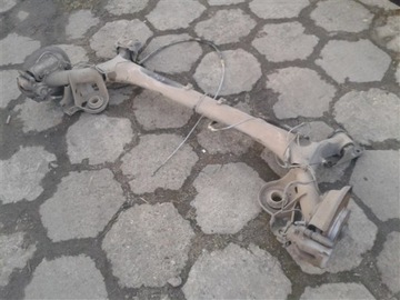 Балка задня вісь peugeot 308 1.6 hdi 5d hb 08- фото №1