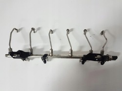 Bmw e93 3.0i 325i планка впрыскивающий 4549612 фото №1