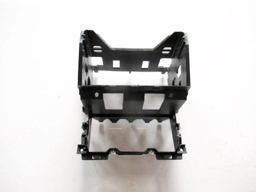 Vw golf vi рамка каркас радіо 5k0858005e фото №1