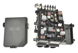 Модуль комфорту коробка 39069684 opel astra k 5 фото №1