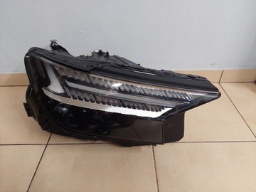 Audi q4 e-tron повний led matrix права фото №1