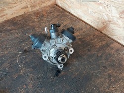 Насос вприскувальний високого тиску jeep 3.0 crd фото №1