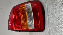 Лампа права зад opel astra g 1.7cdti 00r hb фото №1
