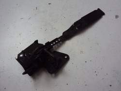 Засув замок капота audi a6 c5 фото №1