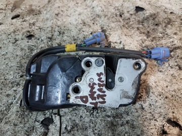 Замок двері правий перед suzuki swift ii фото №1