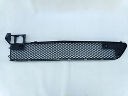 Решітка бампера перед b-klasa рестайлінг a2468852222 фото №1