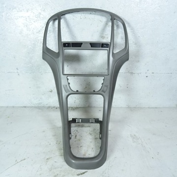 Opel astra j рамка панель повітропровід радіо 2din фото №1