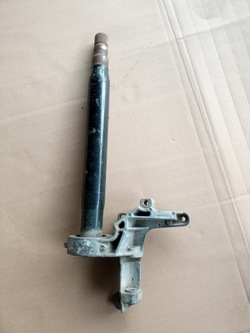 Saab 9-52,0t 2,3t полуось поддержка 4926705 фото №1