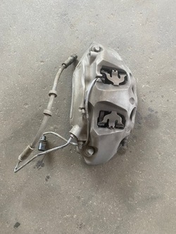 Audi a8 d5 суппорт тормозной левый 4n0615105ct фото №1