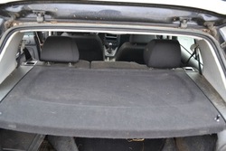 Vw golf iv 4 5d полка задняя зад багажника фото №1