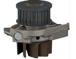 Насос води alfa romeo giuletta 1.4 11- фото №1