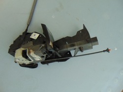 Focus mk3 замок двері праві перед bm5a-a21812-bc 4pin європа фото №1