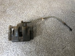 Grand vitara 2 ii супорт праві перед переднє 2.0 b фото №1