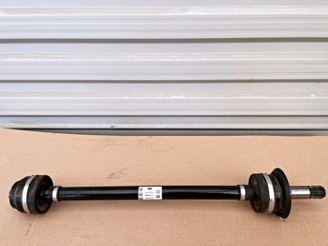 Bmw g30 g31 піввісь лівий зад 8664049 фото №1