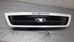 Решётка радиатора daewoo nexia 1.5b 96r фото №1