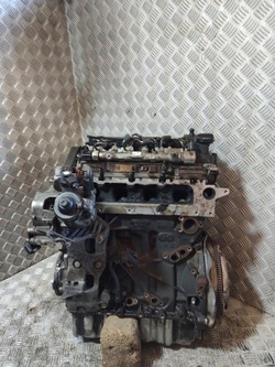 Двигатель 1.6 tdi dcx vw audi skoda стойка фото №1