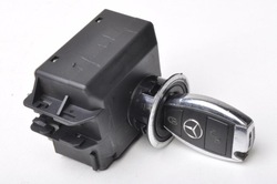 Mercedes w176 замок запалювання ключ a2469054702 фото №1