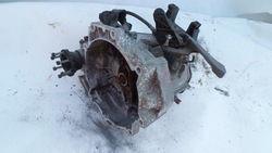 Коробка передач коробки передач ibiza 1.2 polo 02t301103 vw фото №1