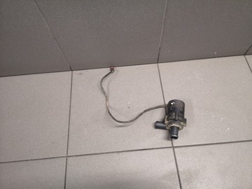 Насос циркуляції dogrzewacza вебасто vw phaeton фото №1