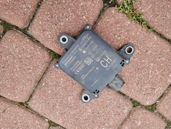 Модуль мертвого pola блок керування toyota c-hr chr 88162-f4010 фото №1