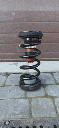 Chrysler pacifica пружина подвешивание зад 17 - 20 фото №1