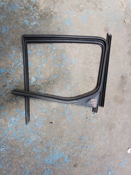 Berlingo iv partner iv rifter прокладка дверь правые зад фото №1