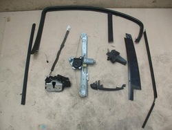 Замок ручка двері праві зад bmw iii e46 фото №1