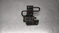 Петля двері лівий зад нижній оригінальний номер 4e0833411e audi a8 d3 02-09r 3.0 tdi 233km фото №1